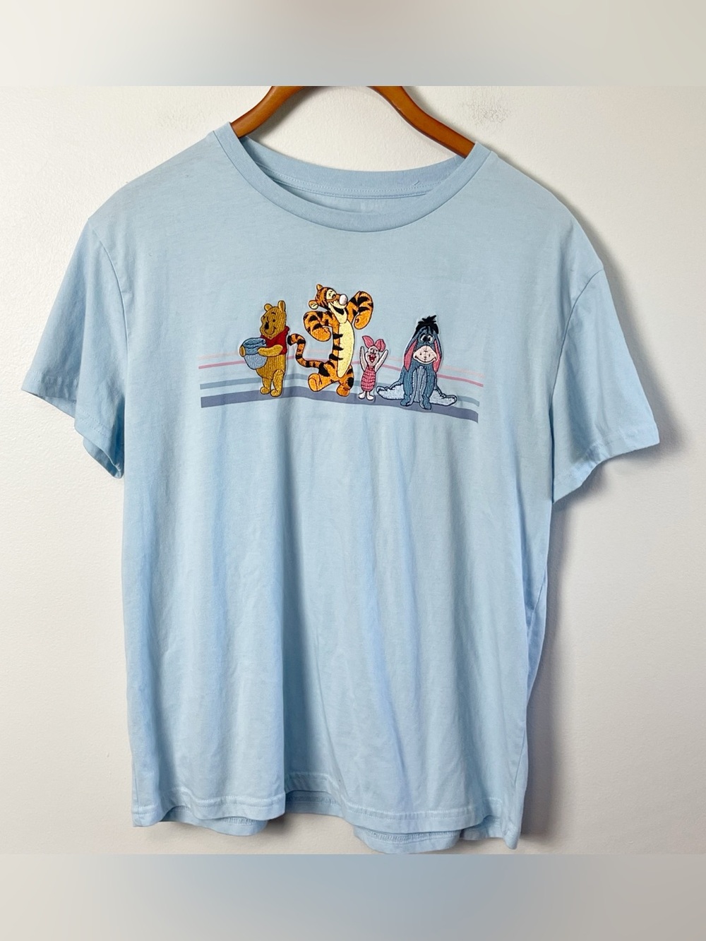 Disney Winnie the Pooh & Friends Embroidered Blue T-Shirt Size Medium